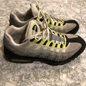 Men’s size 11 Nike AirMax 95